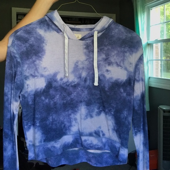 Size small Hollister pullover. - Picture 1 of 2